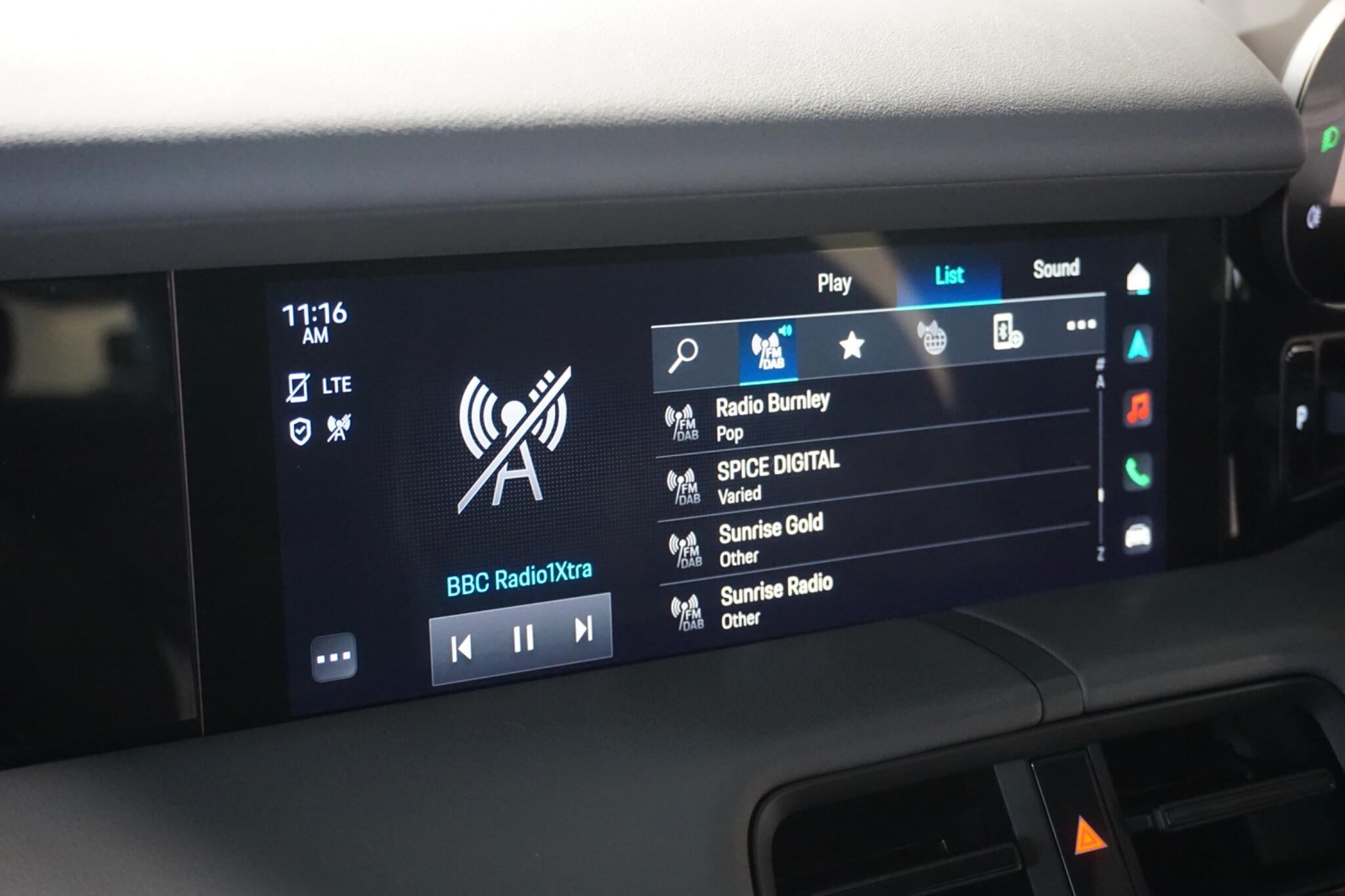 Porsche Taycan Performance 79.2kWh 4S Saloon 4dr Electric Auto 4WD (530 ps)